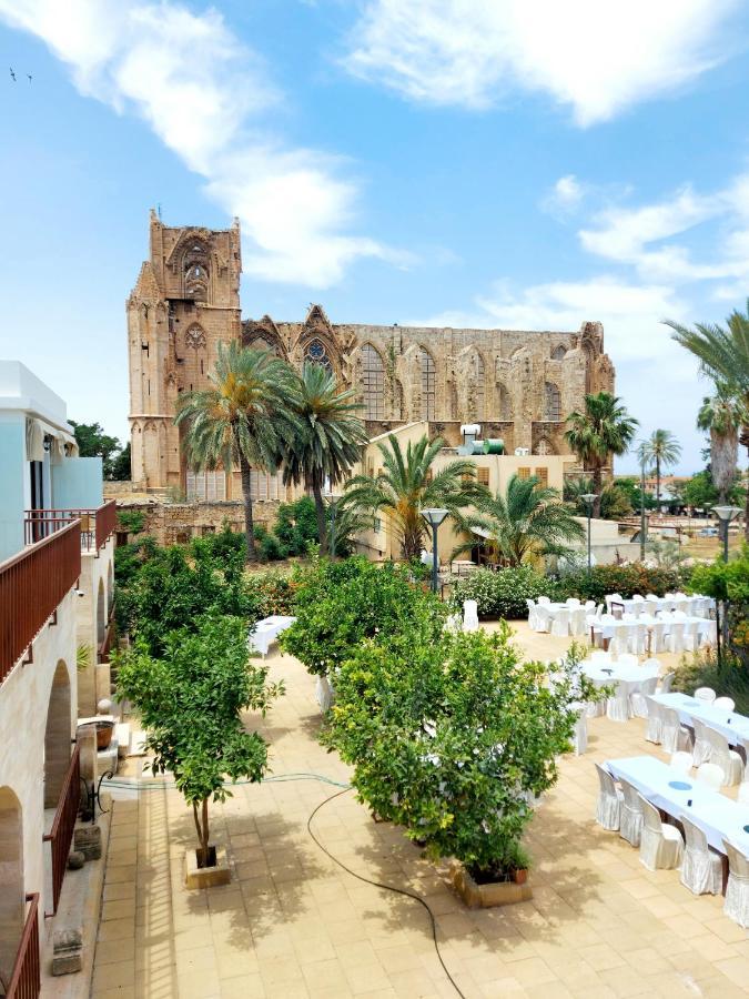 Golden Palms Guest House & Cafe Famagusta  Exterior photo
